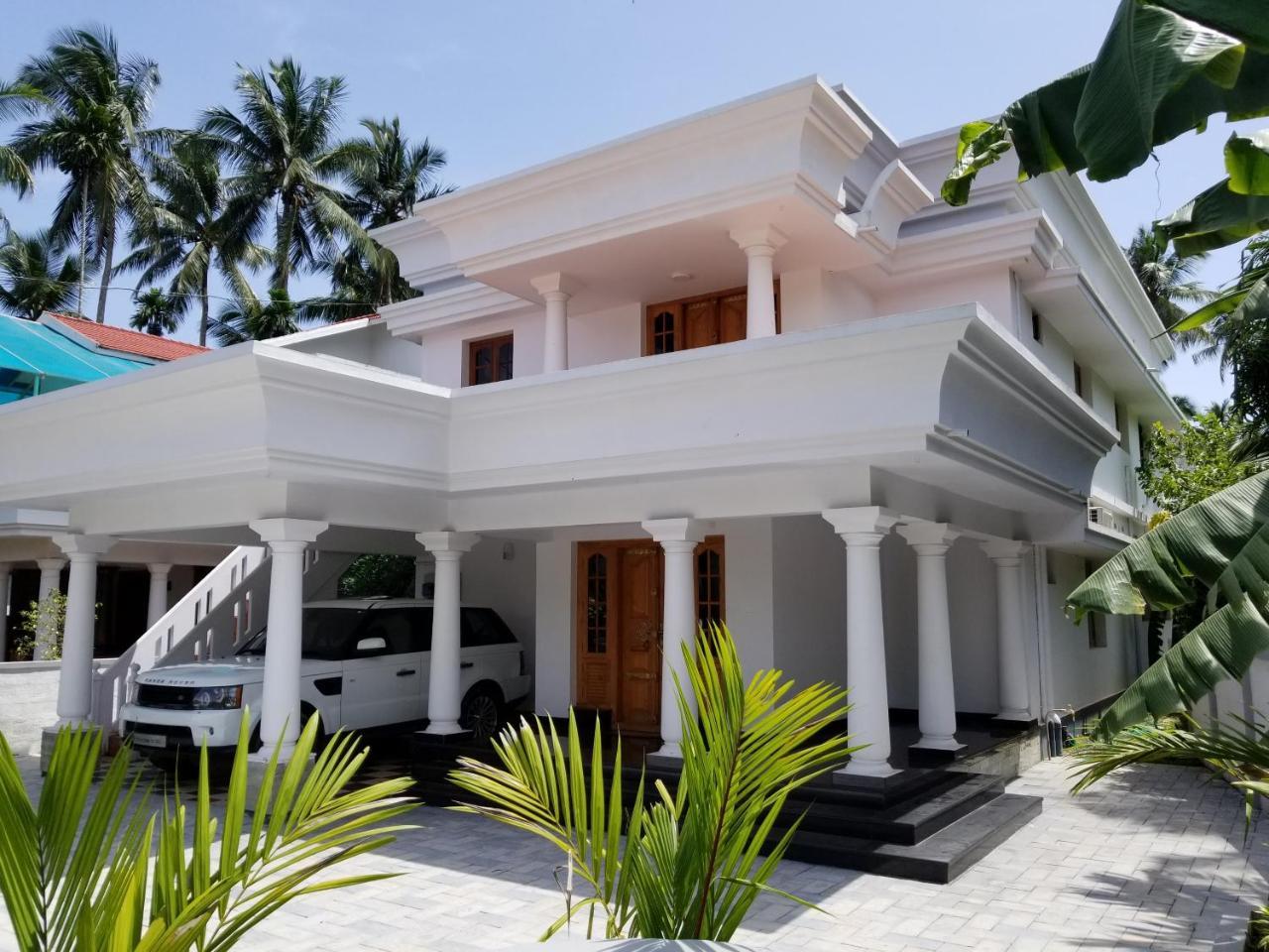 Luxury Villas Of Guruvāyūr Exterior foto
